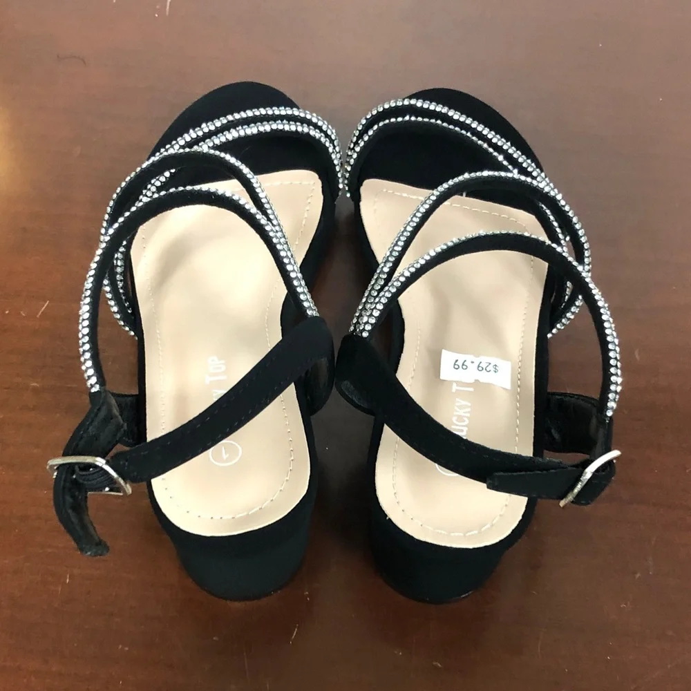 Lucky Top Black Strappy Rhinestone Dress Shoes Sz 1 brand new
